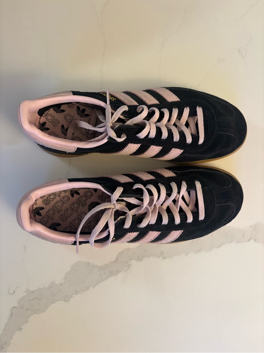 pink and black spezials - Picture 2 of 3